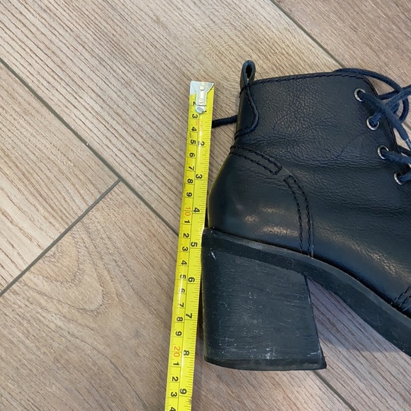 MIA chunky heel vintage Y2K lace up ankle boots - Picture 11 of 15